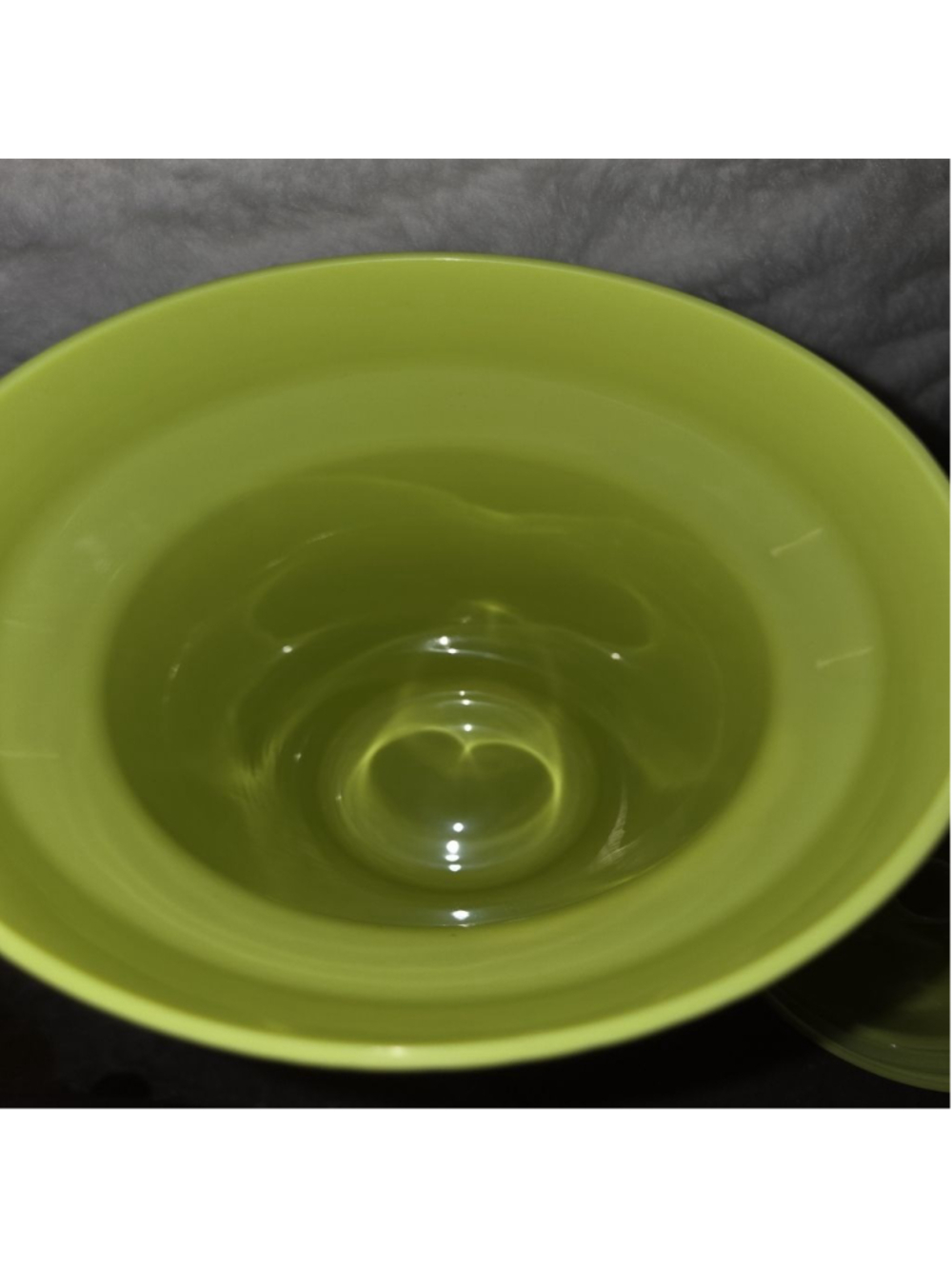 Igloo Proformance 1/2 Gallon Water Bottle & Thermos in Black & Green - Picture 15 of 16